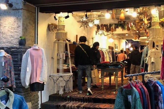 Osaka's Secret Adventures: Daruma Magic and Minoh Falls - Walking level, group size, and practical comfort