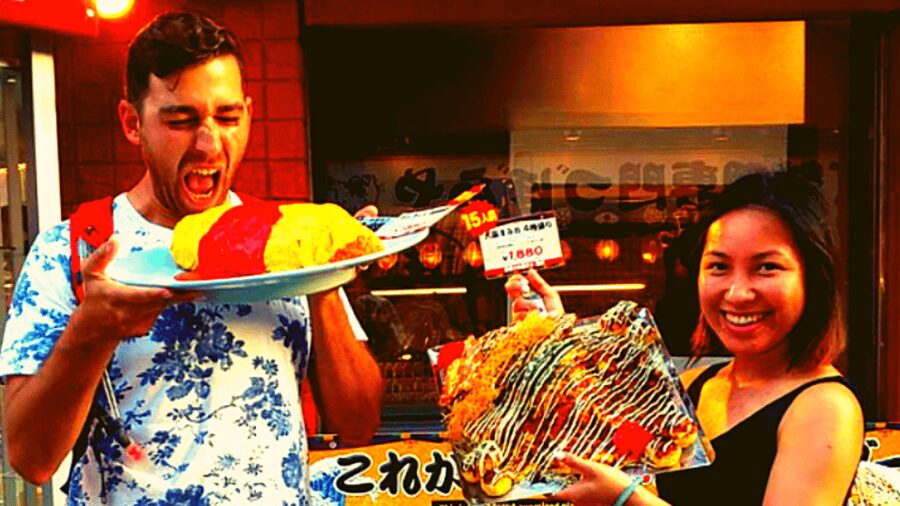 Osaka: Shinsekai Food Tour with 13-15 Dishes at 5 Eateries - The gyoza specialist brings a focused change of pace