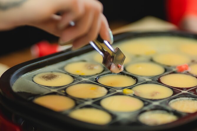 Osaka Street Food Festival :Takoyaki&Okonomiyaki for Families - A 15-person limit matters for group comfort