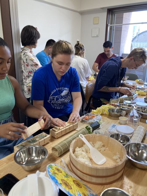 Osaka: Sushi Class in Dotonbori - The instructors make the difference