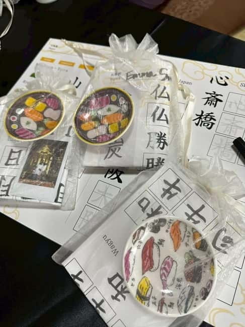 Osaka: Temple Tour and Traditional Calligraphy Lesson - The opening history and language lesson