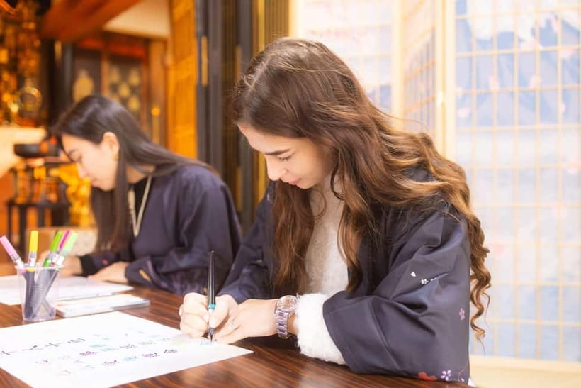 Osaka: Temple Tour and Traditional Calligraphy Lesson - Choosing a kanji for your mini shikishi