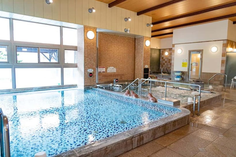 Osaka: Tennen Onsen Naniwa-no-Yu, the famous hot spring spa - What happens when you arrive