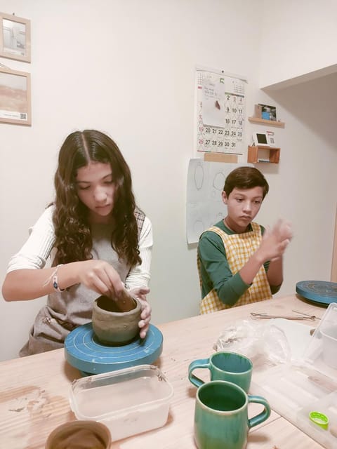 Osaka: Traditional Japanese Ceramics Private Experience - Working with Shigaraki clay