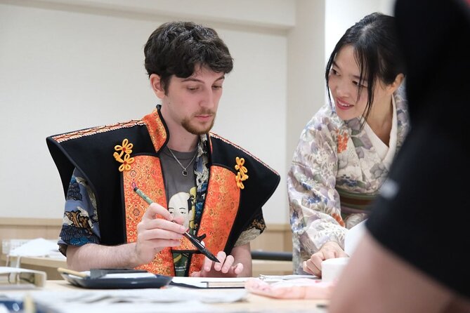 Premium Kimono Dressing, Tea Ceremony, Calligraphy, Samurai show - Tea ceremony: quiet, careful, and participatory