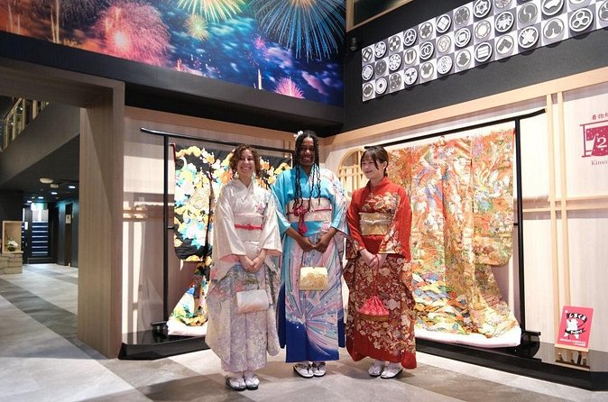 Premium Kimono Dressing, Tea Ceremony, Calligraphy, Samurai show - Calligraphy lets you leave with your own work
