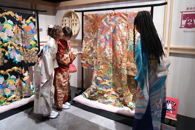 Premium Kimono Dressing, Tea Ceremony, Calligraphy, Samurai show - Kimono dressing for women, with time for photographs
