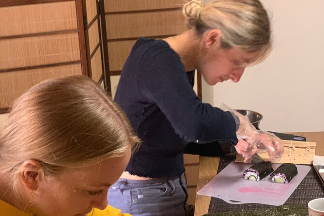 Private Art Sushi Roll Class in Kyoto - A 60-minute lesson with a clear goal