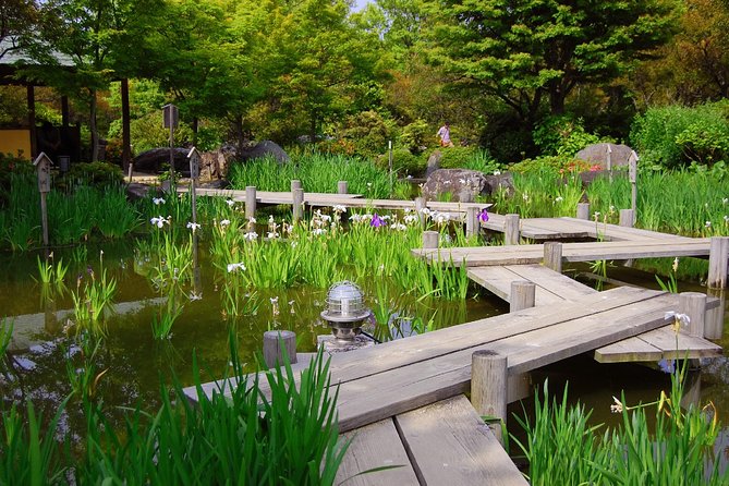 Private Car Full Day Tour of Osaka Temples, Gardens and Kofun Tombs - Shitennoji brings Buddhist Osaka into focus