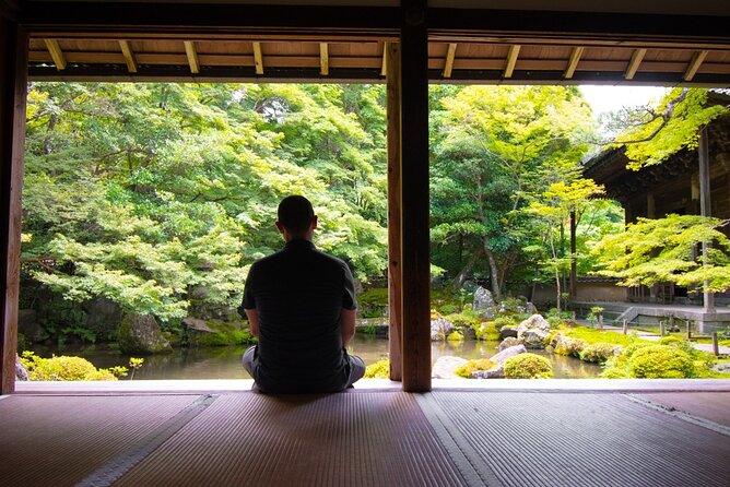 Private car tour Let's uncover secrets of majestic Kyoto history - Kennin-ji and the quieter temple experience
