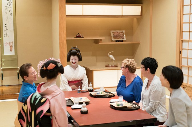 Private Dinner with Maiko and Geiko in Kyoto - Should you book the private Maiko and Geiko dinner?