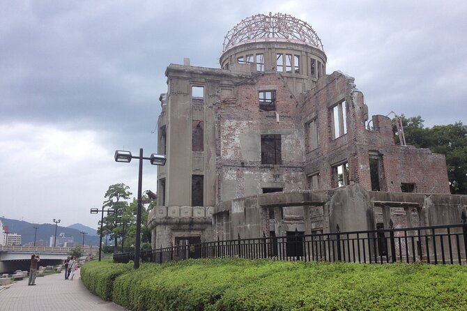 Private Full Day Hiroshima Tour - Hiroshima Castle, seen from outside
