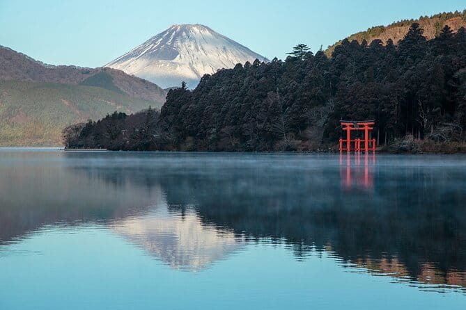 Private Hakone Half-day Car Tour with Hotel Pickup - Local Guide - Waterfalls and temples for a quieter Hakone