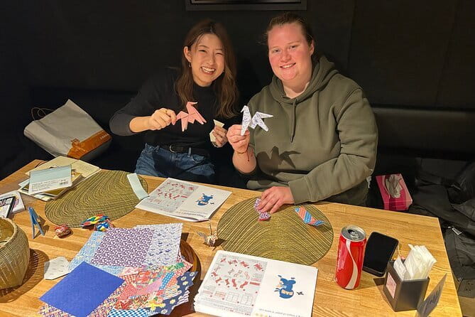 Private Hiroshima Calligraphy: Create Your Own Kanji Art Souvenir - Chihiro’s teaching style