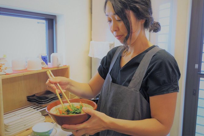 Private Japanese Cooking Class in Hiroshima with Machiko's Family - Practical strengths and small limitations