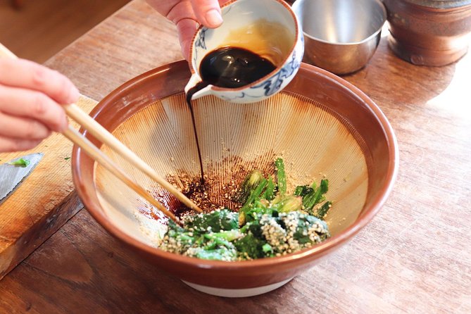 Private Kyoto Market Tour and Authentic Cooking Class with Aki - Four useful things to know before booking