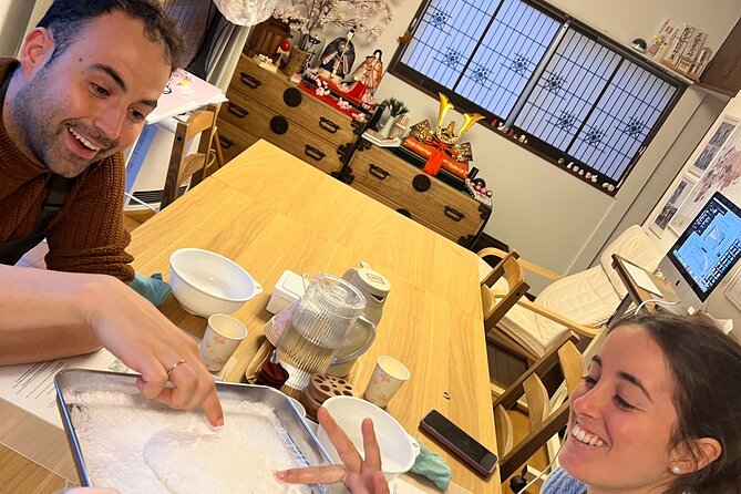 Private Mochi Sweets Making class near Shibuya area - A little cultural context gives the sweets more meaning