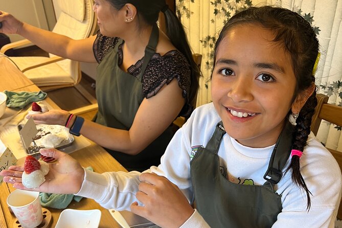 Private Mochi Sweets Making class near Shibuya area - Tea time is part of the experience, not an afterthought