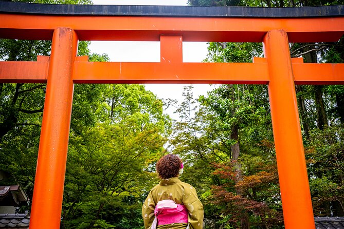 Private Photoshoot Experience in Kyoto ( Gion ) - Hōkan-ji Temple and its famous pagoda