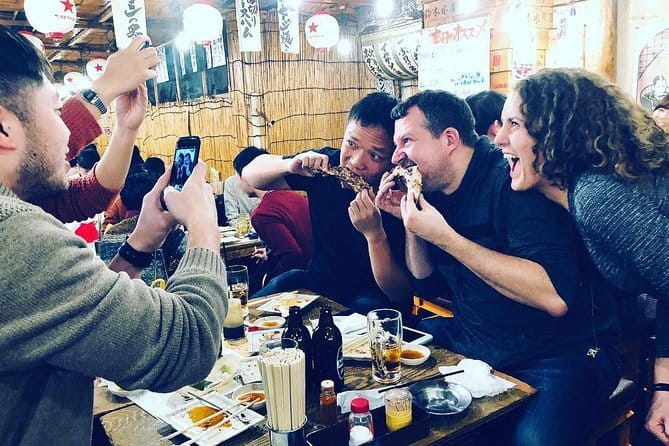 [Private]Shinjuku Golden Gai Bar Hopping w/ Japanese Local Guide - What the $85 price really buys you