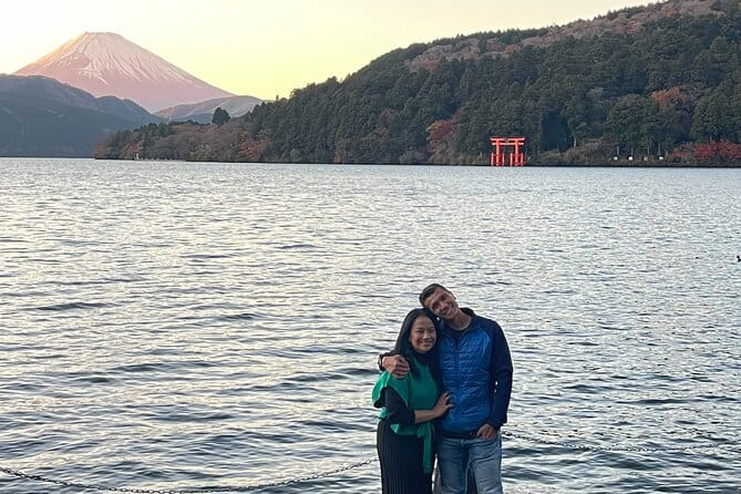 Private Tour - Hakone Day Trip! A Tour to Explore All Must-Sees! - Lake Ashi aboard the Hakone Pirate Ship