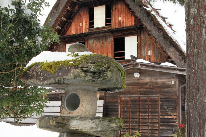 Private Tour of Shirakawago and Gokayama from Kanazawa - Shirakawa-go: more time, more activity