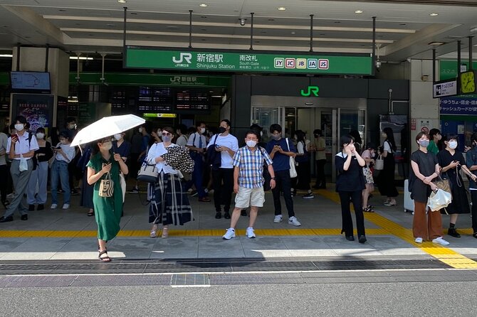 Private Tour: Tokyo's Oldest Sake Brewery and Riverside Walk - What Simon adds to the experience