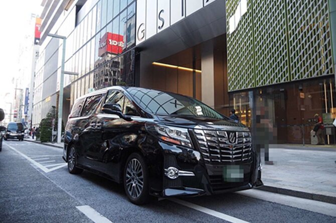 Private Transfer from Narita Airport to Yokohama Port and City - Finding the driver inside Narita Airport