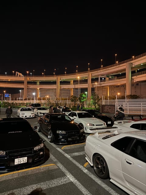 【R34】Tokyo:Private Daikoku tour in Modified R34 - Autobacs Shinonome: a useful first stop