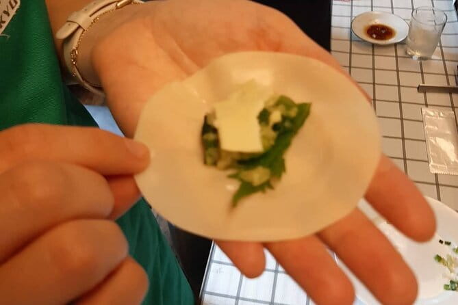 Ramen and Gyoza Cooking Class in Tokyo - What the 90-minute schedule means for you