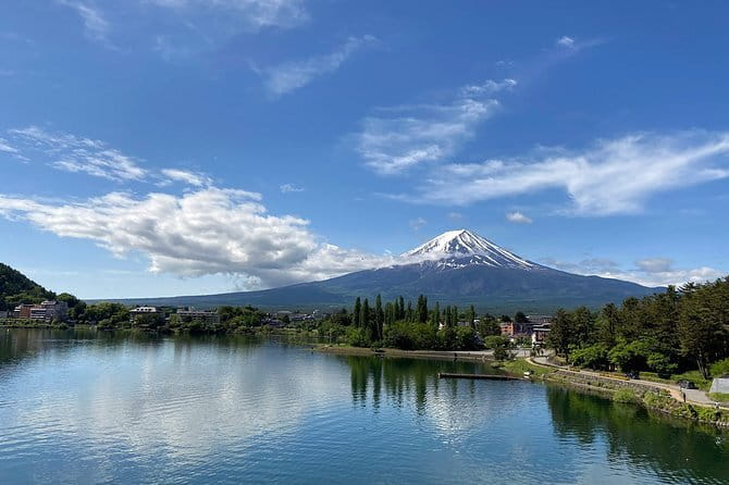 Ramen Cooking Class at Lake Kawaguchiko (Short Course) - Eating Ramen With Mt. Fuji in View