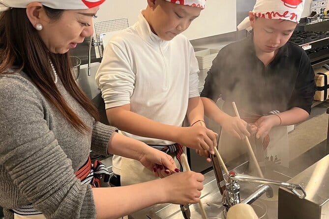 Ramen Cooking Class at Lake Kawaguchiko (Short Course) - Why the Bandana and Certificate Matter