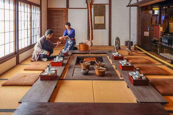 Sake Brewery and Japanese Life Experience Tour in Kobe - What the private format adds