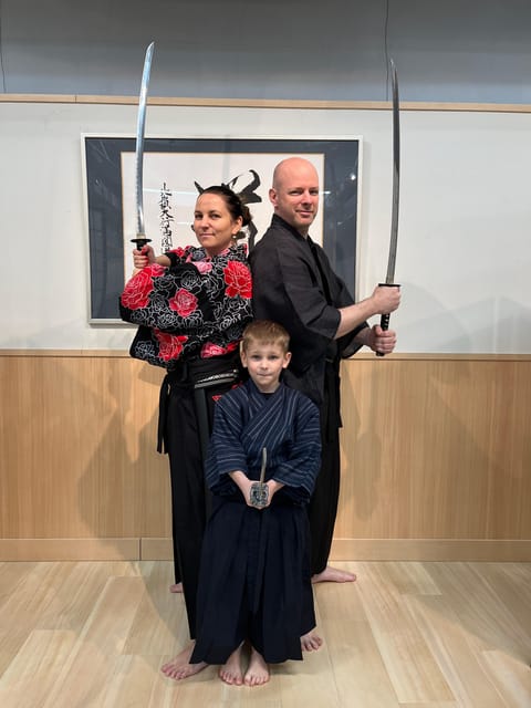SAMURAI EXPERIENCE in Tokyo（Harajuku）【SAMURAI've】 - Reigi sahou, the manners behind the role