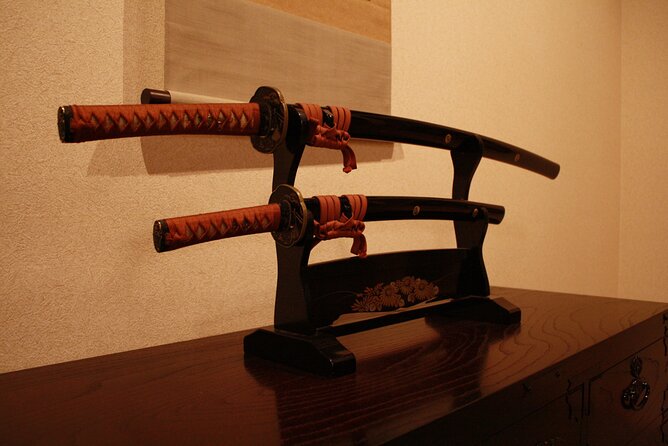 Samurai School in Kyoto: Samurai for a Day - Dressing as a samurai and taking photos