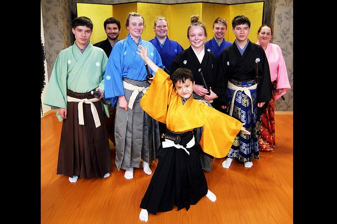 Samurai School in Kyoto: Samurai for a Day - Who will enjoy this most?