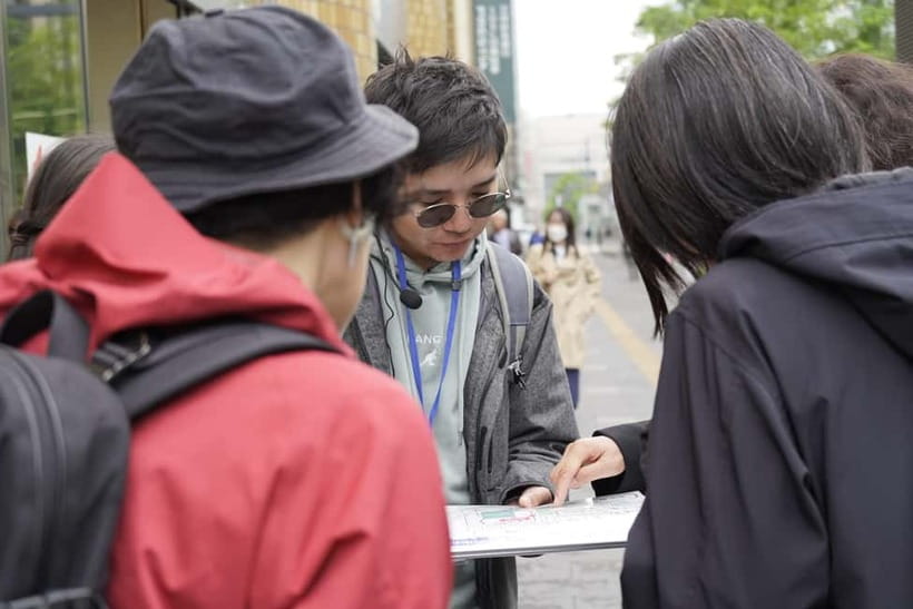 Sapporo Highlights: Golden Route Morning Guided Walking Tour - Aka-Renga Plaza and the pioneer story