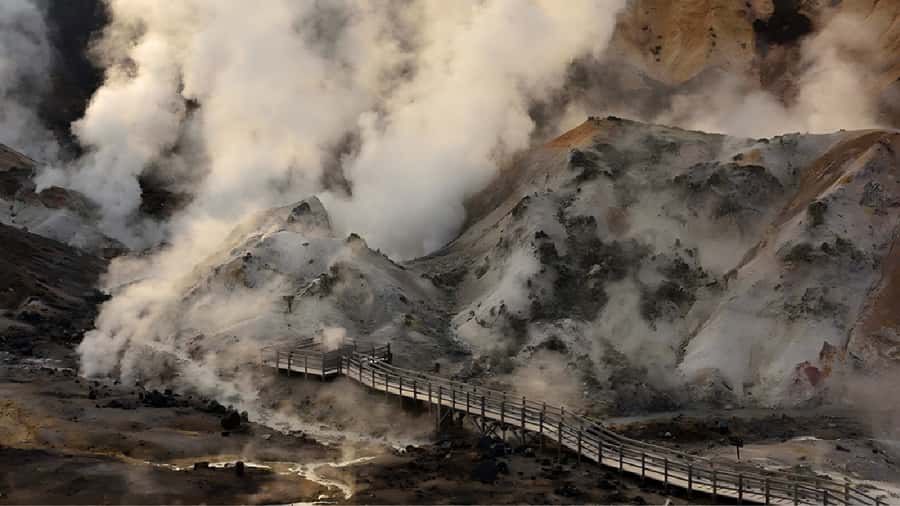 Sapporo: Hokkaido, Noboribetsu and Lake Toya Day Tour - Why this day trip works from Sapporo