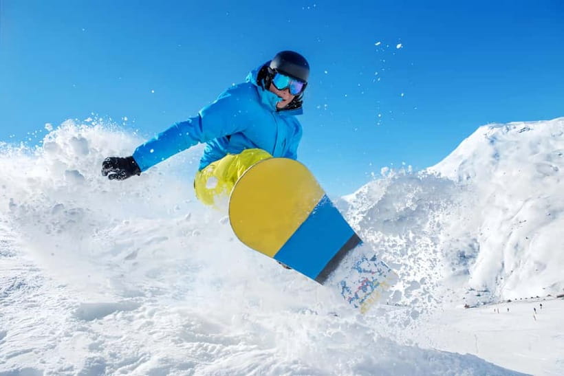 Sapporo: Otaru Asarigawa Ski Resort Day Trip with Gear - Picking up your equipment