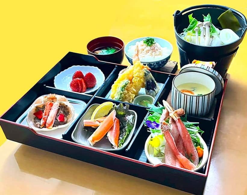 Sapporo: Sumo Show Experience with Japanese food & Photo - When the former wrestlers enter the dohyo