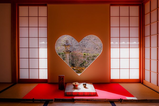 Scenic Green Tea Fields of Hidden Kyoto & Local Tea Exp (Private) - Byodo-in Phoenix Hall and the 10-yen coin