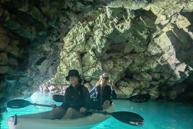 Sea Kayaking Tour – Otaru Coastal Adventure - Why this coast is best seen from the water