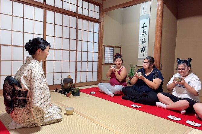 Shibuya Authentic Tea Ceremony with experienced instructor - How to fit it into a Shibuya day