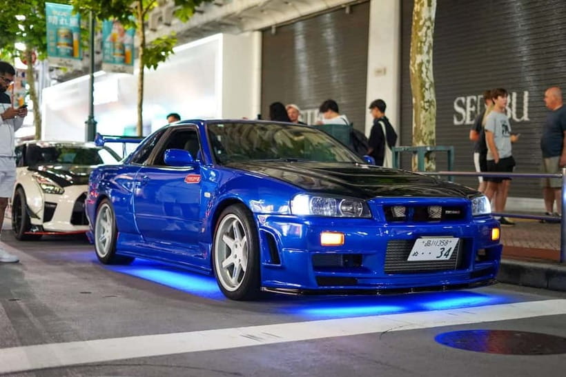 Shibuya City: Daikoku PA GT-R R35, R34, R33 or R32 Tour - Rainbow Bridge, Tokyo Tower, and quick city views