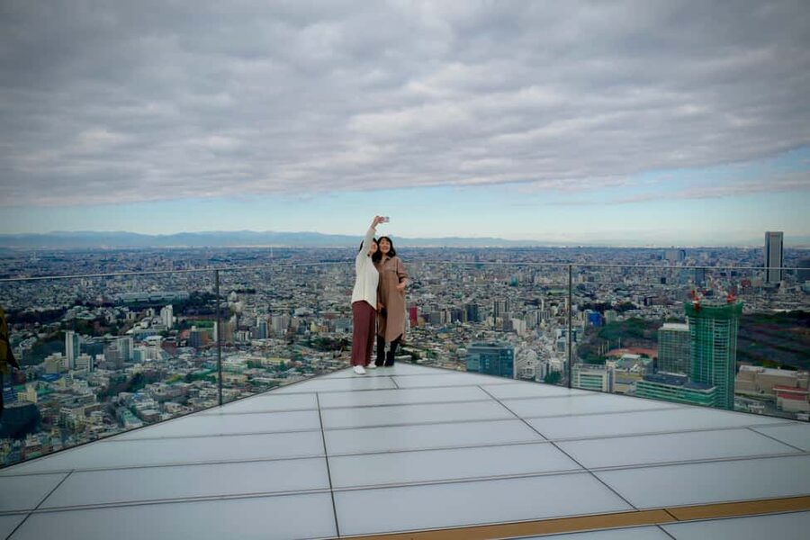 Shibuya: Crossing, Hachiko & Shibuya Sky Guided Tour - Key points at a glance
