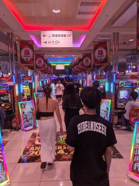 Shibuya: Pachinko Gaming Experience - From Shibuya streets to a pachinko parlor