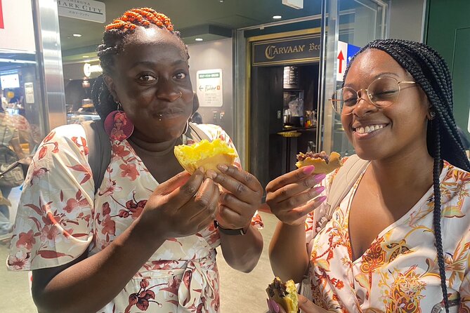 Shimbashi Tastes & Stories A Culinary Foodie Tour By Local Guide - Karasumori-jinja, a local pause in the city