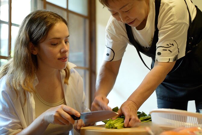SHIRAKAWA Japanese Culture Experiences with private English staff - Choosing two workshops from three
