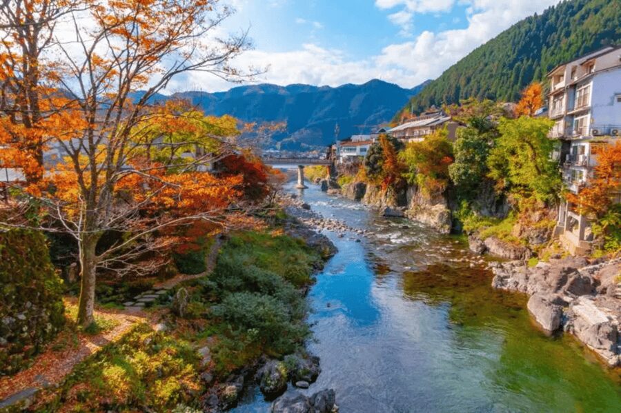Shirakawago&HidaTakayama&GujoHachiman 1 Day Tour from Nagoya - Shirakawa-go and its famous Gassho-style roofs