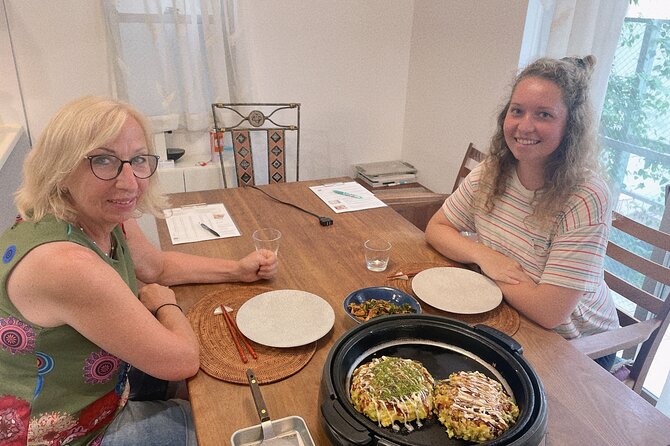 Small-Group Osaka-Style Okonomiyaki Cooking Class - Vegetarian, vegan, and other dietary needs